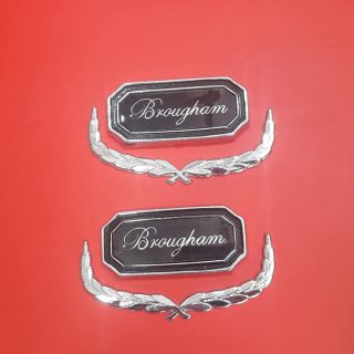 Nikelaj Metal Brougham Yanlık Arma Takımı