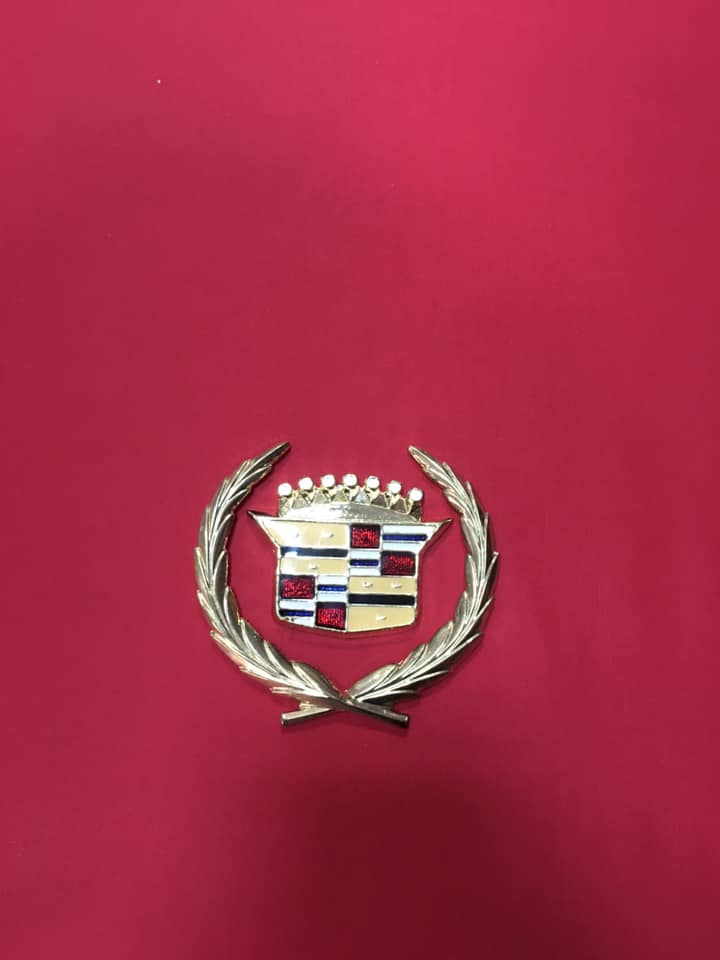 Cadillac Arma Metal Gold Renk