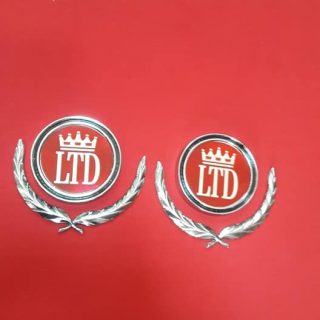 Nikelaj Metal Çelenkli Ltd Kırmızı Renk Yanlık Arma Takımı