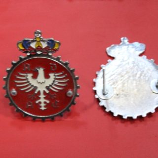 Taçlı Adac Kırmızı Beyaz Metal Panjur Arma