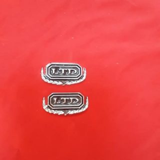 Ltd Yanlık Fındık Rozet Minik Arma Siyah