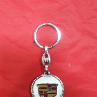 Cadillac Anahtarlık Beyaz Metal