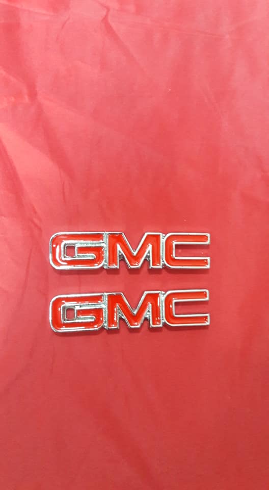 Nikelaj Kırmızı Gmc Yazı Takımı