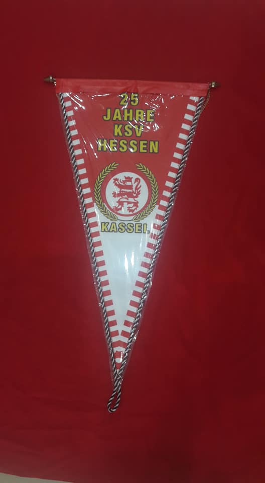 Üçgen Bayrak Hessen Kassel - Görsel 3