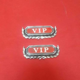 Nikelaj Metal Kırmızı Renk Vip Yanlık Arma Takımı