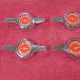 Kırmızı Thunderbird Jant Fırfır Plastik